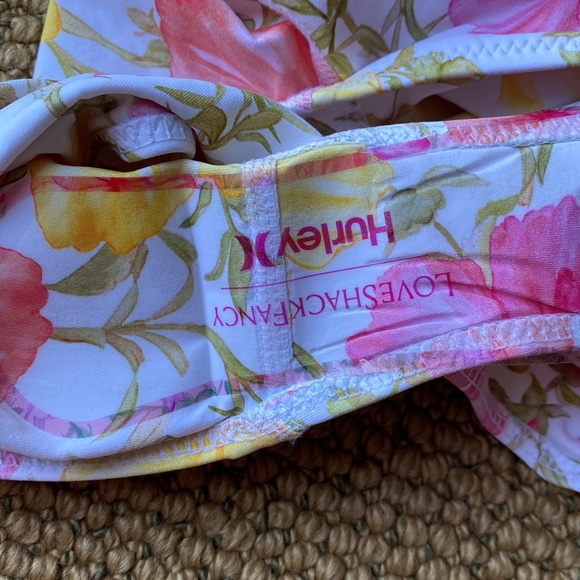 Love Shake Fancy x Hurley one piece swimsuit NWT - Picture 12 of 16